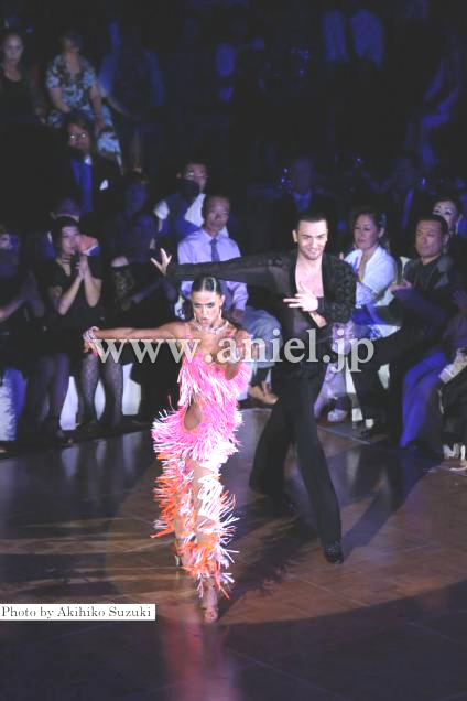 L1868・【VESA】ピンク&オレンジ&白【WSSダーシャ着用スポンサードレス】