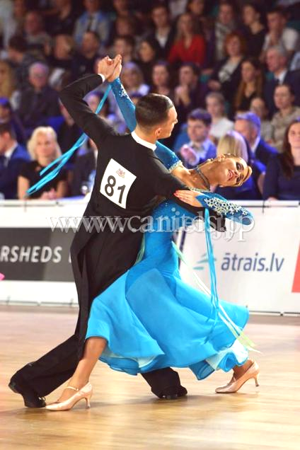 M6404・【EM】青【エリザ着用】