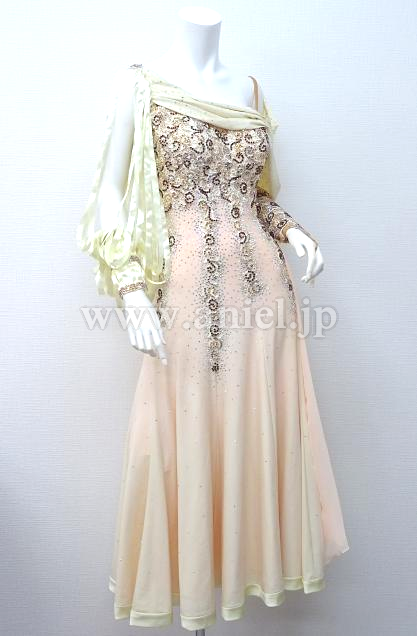 M5653・ピンクベージュ&クリーム※試着不可