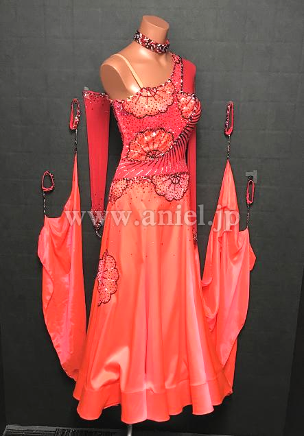 M8435・【Chrisanne Clover】赤