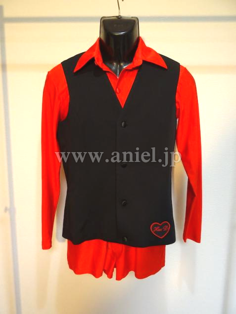 L2943・男性用赤シャツ&黒ベスト※試着不可