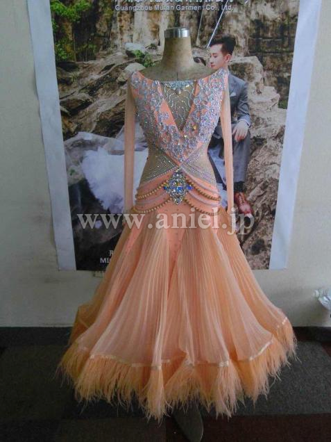 M4865・シャンパンカラー※試着不可