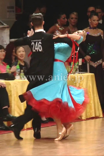 M4118・アクアブルー&レッド