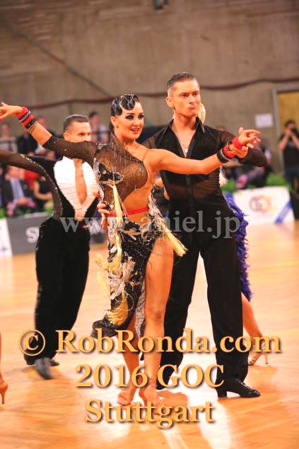 L2955・黒&金ワンショルダー