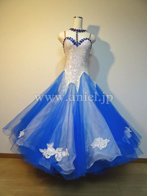 M4150・【Elaine Gornall】白&青