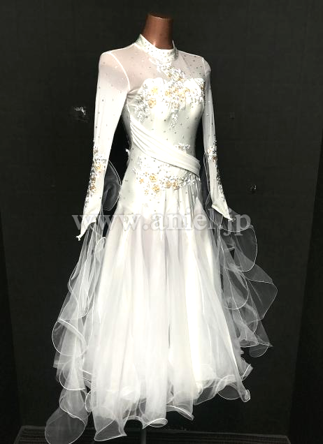 M9092・白※試着不可