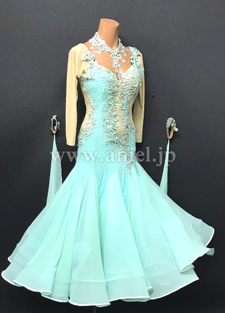 M7824・ミントグリーン