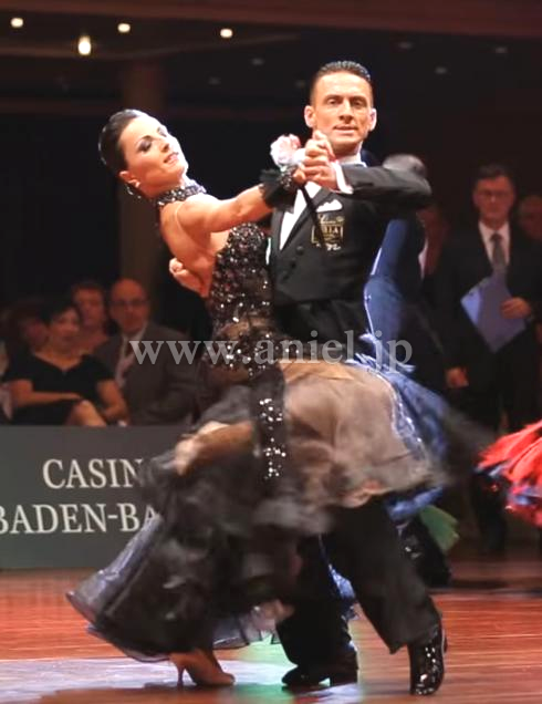 M6440・【Silvia Design】黒【クラウディア着用】