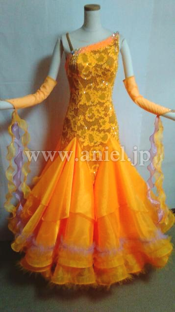 M4908・サフロン