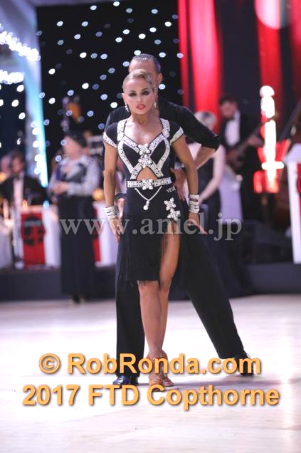 L3927・【VESA】黒【アレキサンドラ着用】