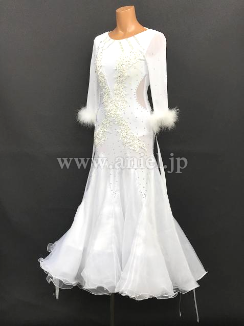 M7593・白※試着不可