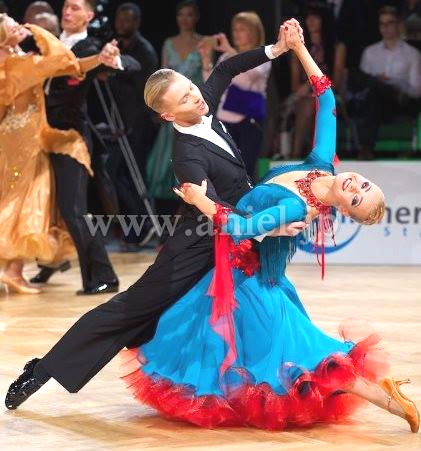 PM2890・【EM】青&赤【Blue Zircon Burst】