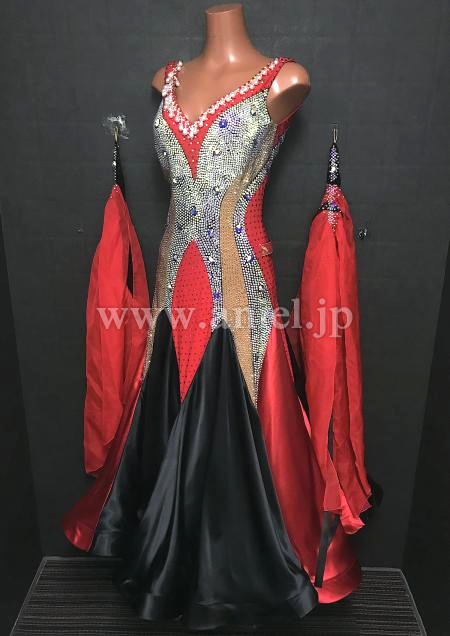 M9136・【NANAKA】黒&赤