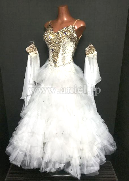 M9138・白&ゴールド