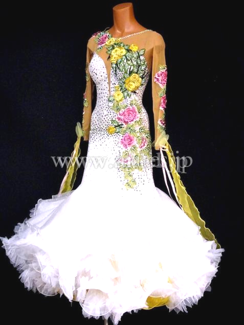 M5769・【Silvia Design】・白&カラフルフラワー