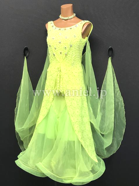 M7869・ライムグリーン※試着不可