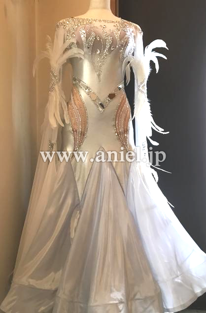 M6572・シルバー【THE ONE】※試着不可