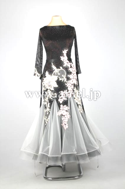 M3963・【EM】黒&オフホワイト【Night Luxury】