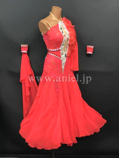 M7922・【The One】 タンゴフレア