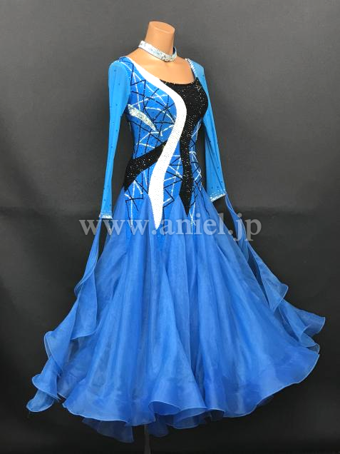 M7932・青※試着不可