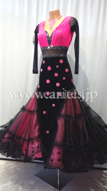 M4250・【FB international】黒&ピンクドット