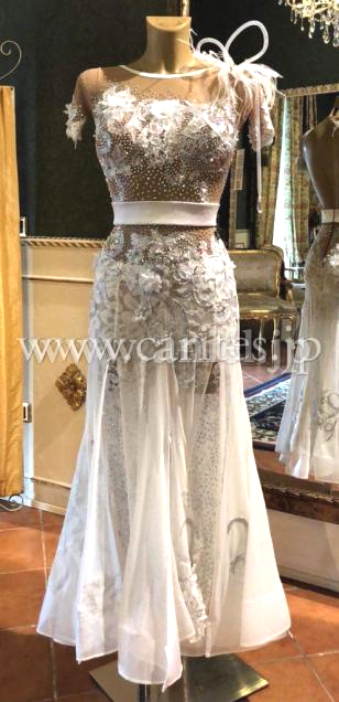 M6607・ホワイトパンツ【クラウディア着用】【Silvia Design】※試着不可