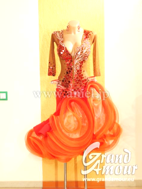 PL1644・赤&ベージュ