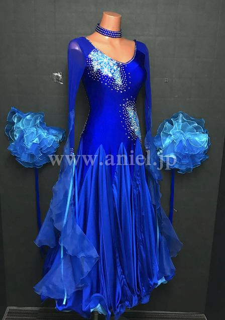 M9229・ロイヤルブルー※試着不可