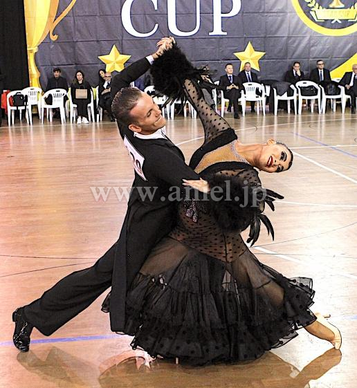 M9238・【FB international】黒ドット