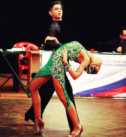 L3605・【Dincher-Vyazoff】緑&ゴールド