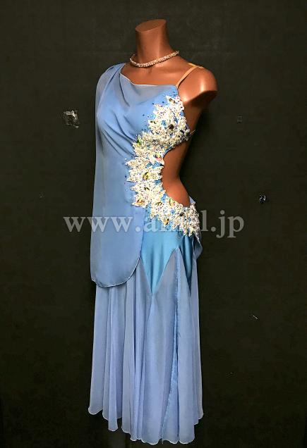 A37・ペールブルー&白ルンバドレス