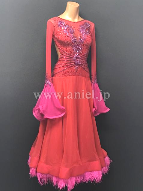 M7097・赤&ピンク紫【COUTURE Yvonne Stephan】