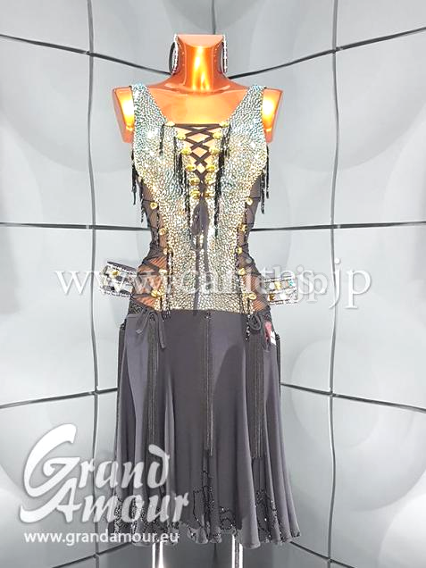 L7074・【Grand Amour】黒&カラフルフレア