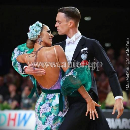 B70・【EM】アジサイ【ヴェロニカ着用】