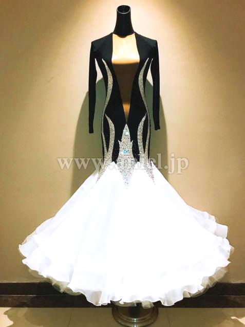 M4435・黒&白・※試着不可