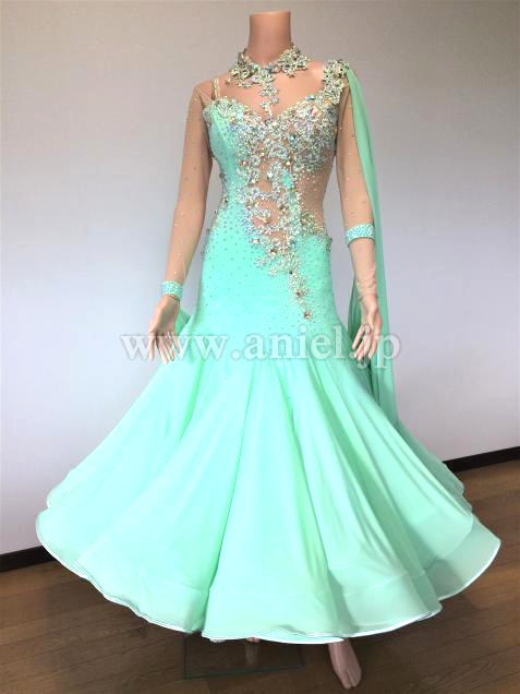 M5145・エメラルドグリーン