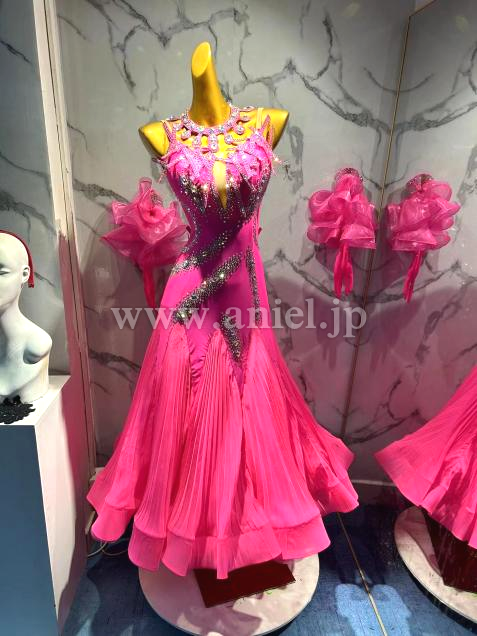 M8044・ピンク※試着不可