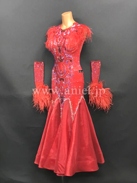  メルマガvol.47先行販売ドレス(スタンダード)・【Silvia design】レッドファー【クラウディア着用】