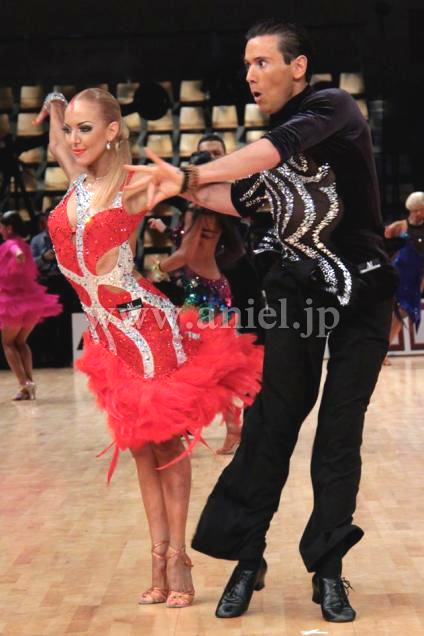 PL2254・【AM】赤&シルバー【スヴェトラーナ着用】