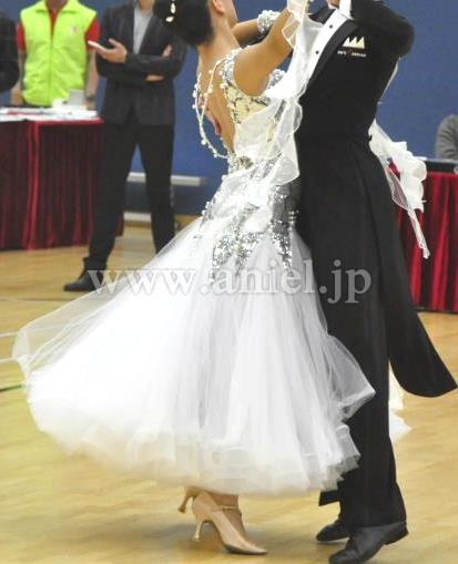 M2482・白&シルバー※試着不可