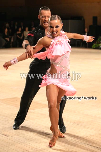 L6595・【VESA】ピンク【アレキサンドラ着用】