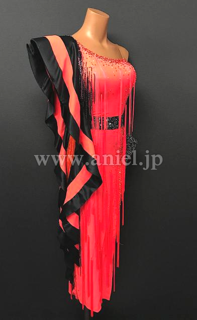 L5944・タンゴフレア&黒