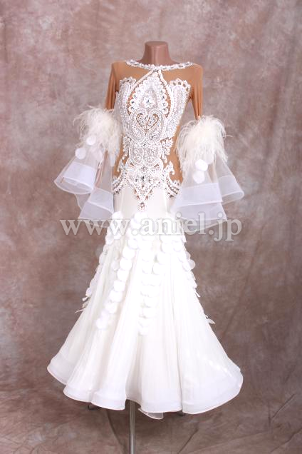 M6351・【NAZAR】白レース※試着不可