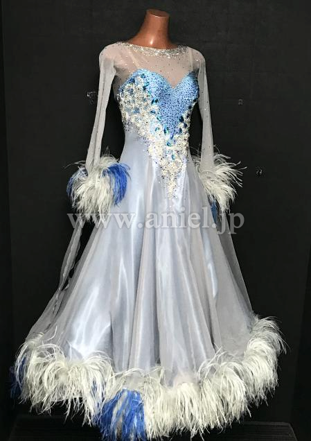 M8732・【チャコット】白&水色