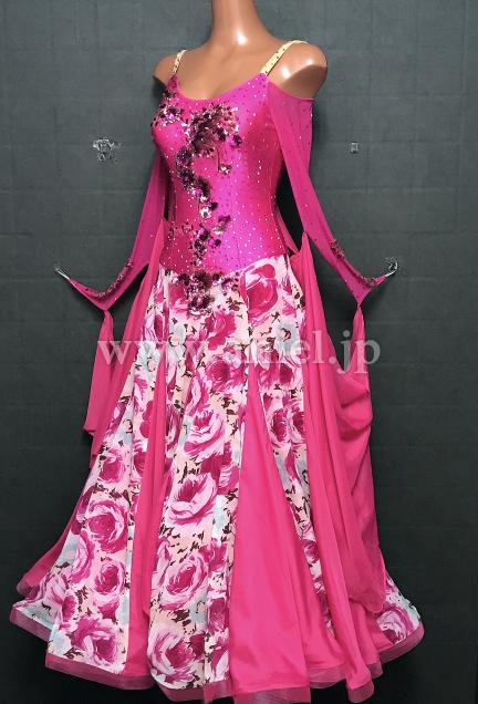 M8753・ピンク花柄※試着不可