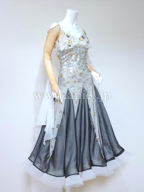 M5218・【半額セール】 グレー ※試着不可