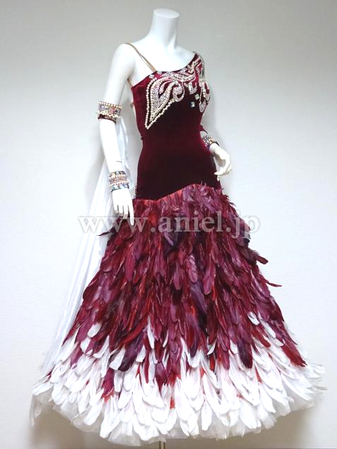 M5226・ボルドー&羽