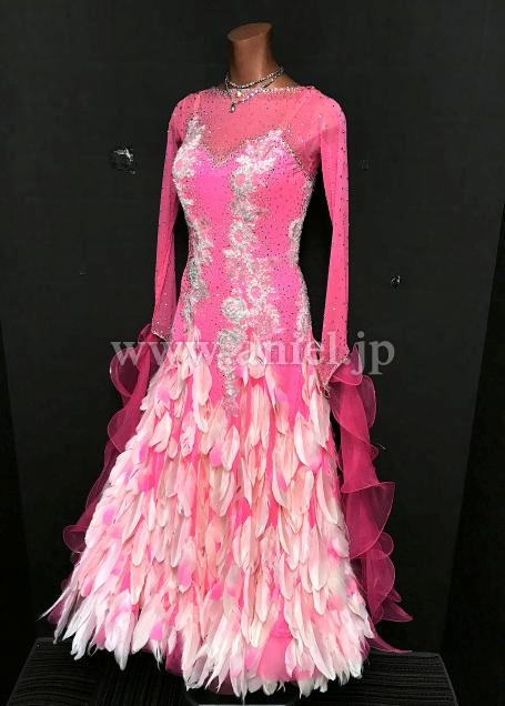 B136・【gentil】ピンク&白羽根