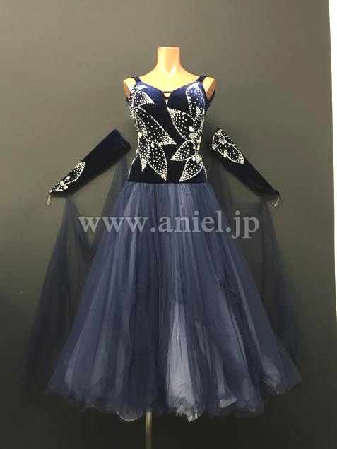 M7282・ネイビー