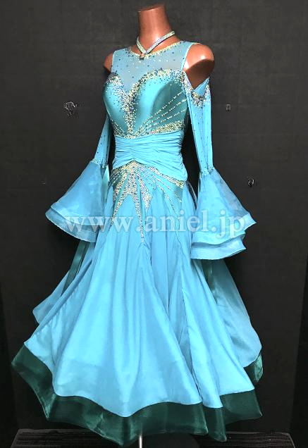 M8767・ジェード